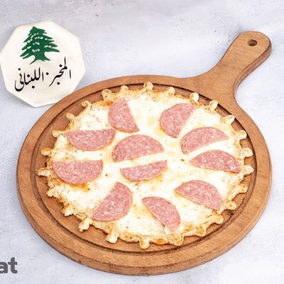 منوشة بيبروني مع جبنة دايت