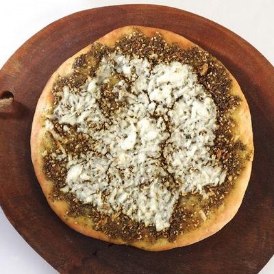 Thyme mozzarella manoushe