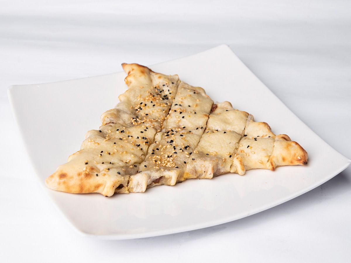 Manakish Sausage Mozzarella