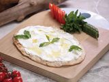 Labneh Manoucheh