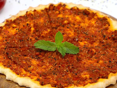 Muhammara Mozzarella Manoucheh