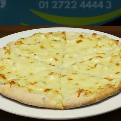 Mozzarella manoushe