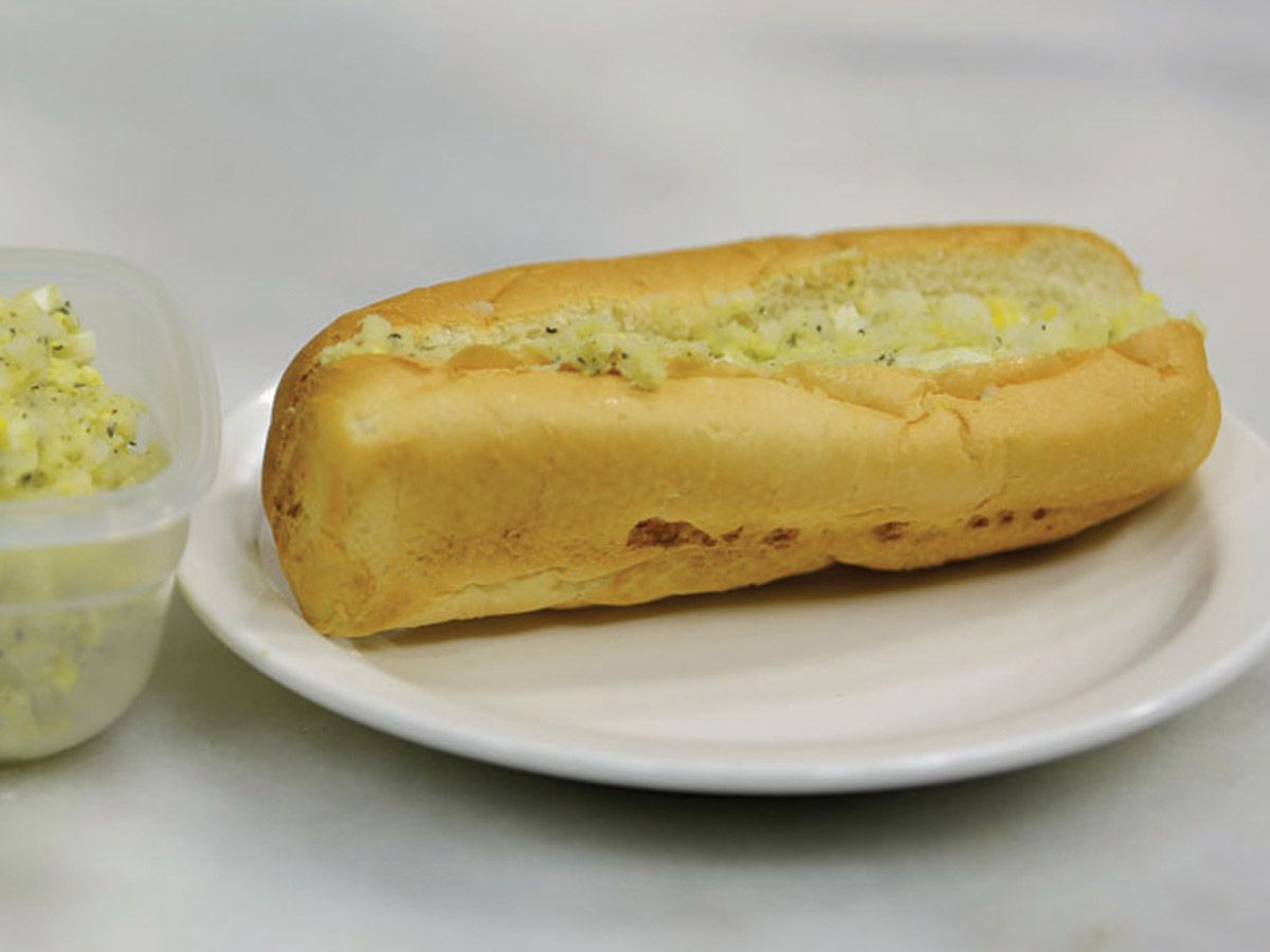 Omelette Eggs Mashed Potatoes Sandwich