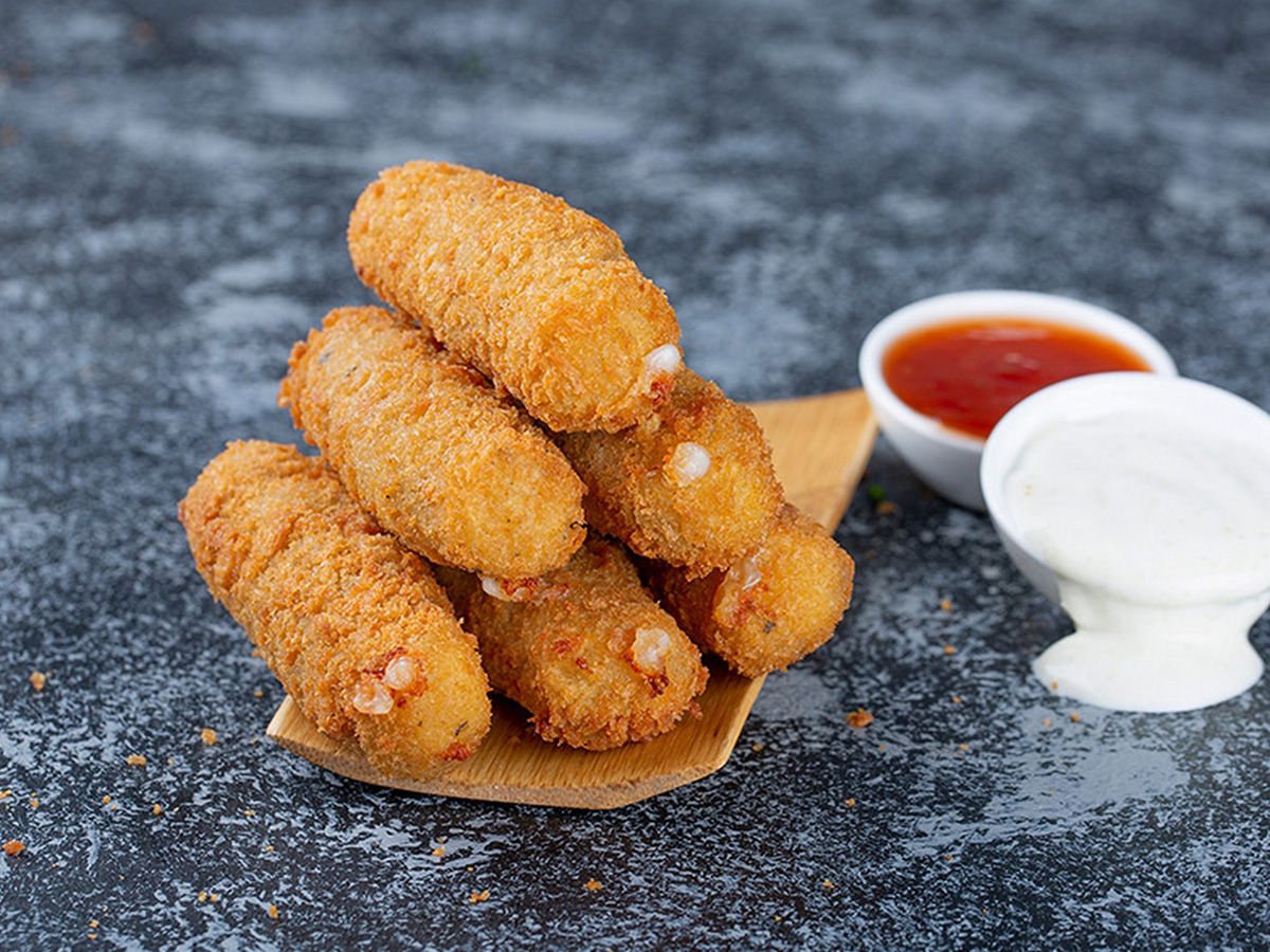 Mozzarella Sticks 5 Pieces