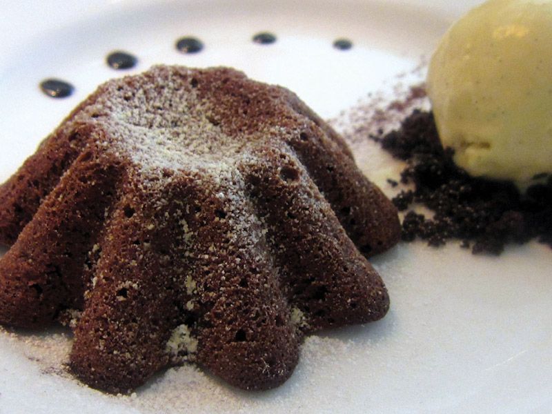 Extra Nutella Molten Cake