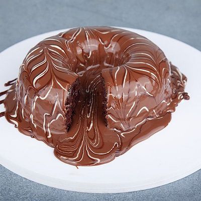 Kinder Molten Cake