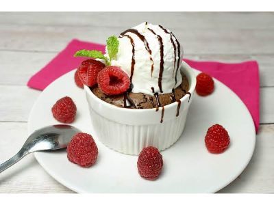 Molten Cake With Nutella Chocolate Ice Cream