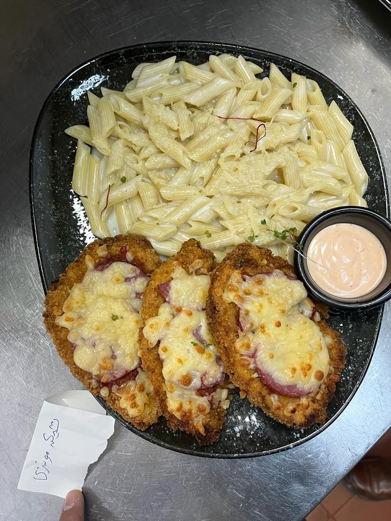 MONTEREY CHICKEN