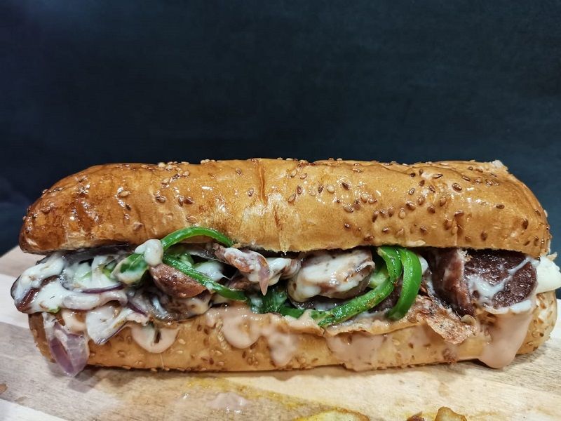 Mix Oriental Sausage Sandwich