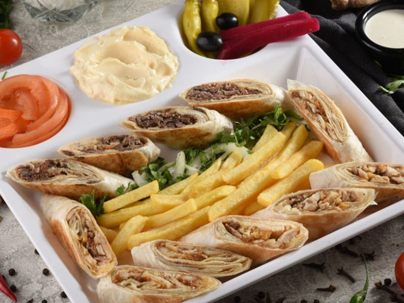 Lebanese Mix Shawerma Box