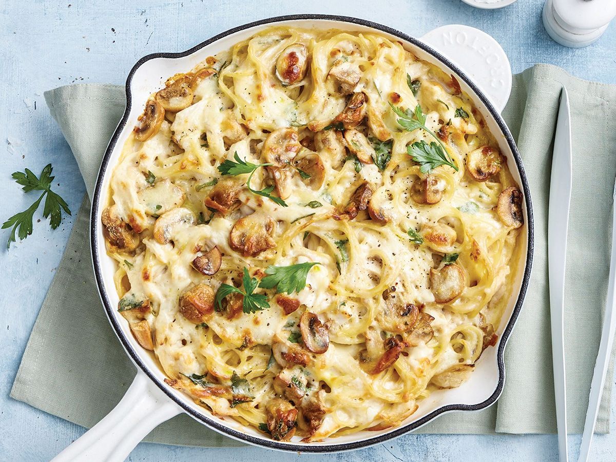 Mix pasta with chicken