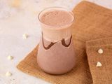 Vanilla or Chocolate MILK SHAKE
