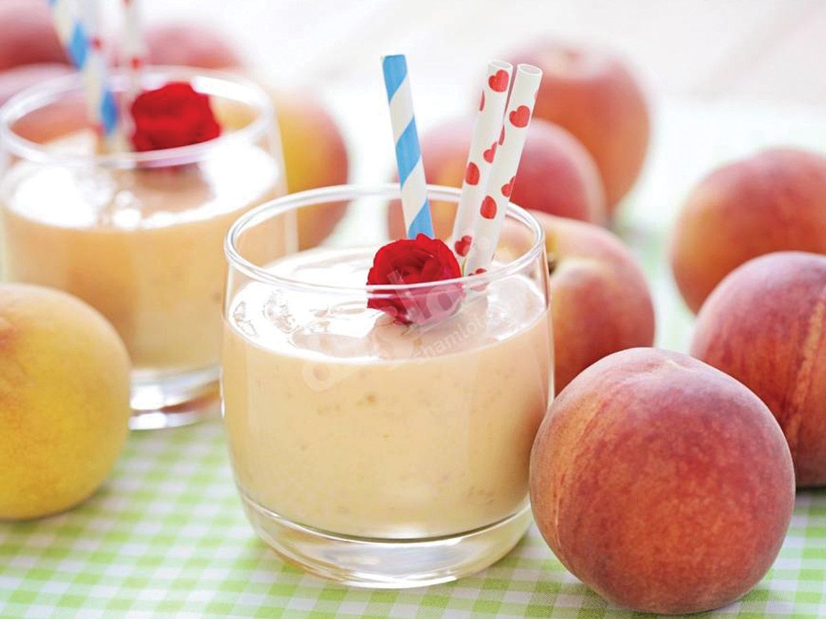 peach milkshake