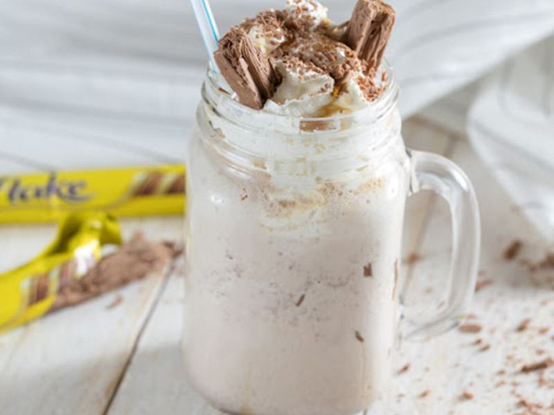 Bounty Chocolate Milkshake