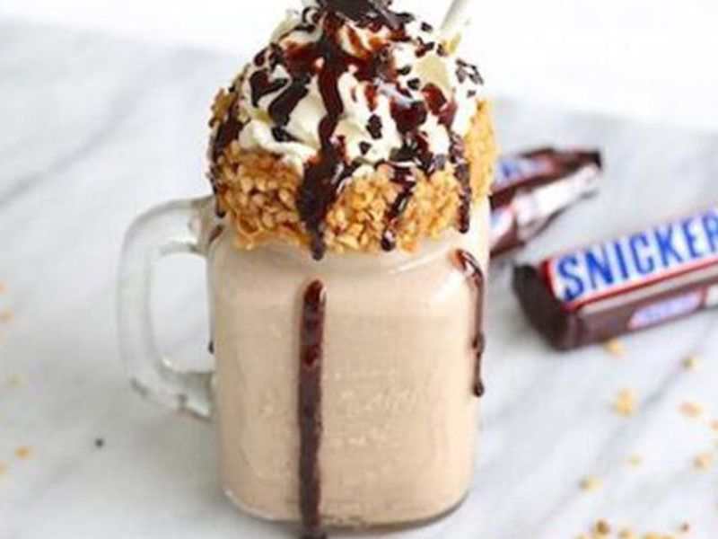 Snickers Milkshake