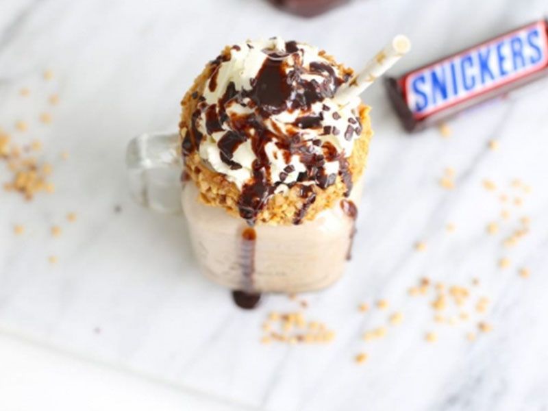 Snickers Milkshake