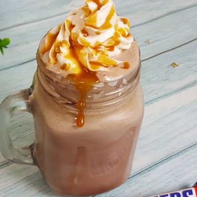 Snickers Milkshake