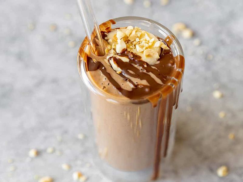 Snickers Chocolate Milkshake