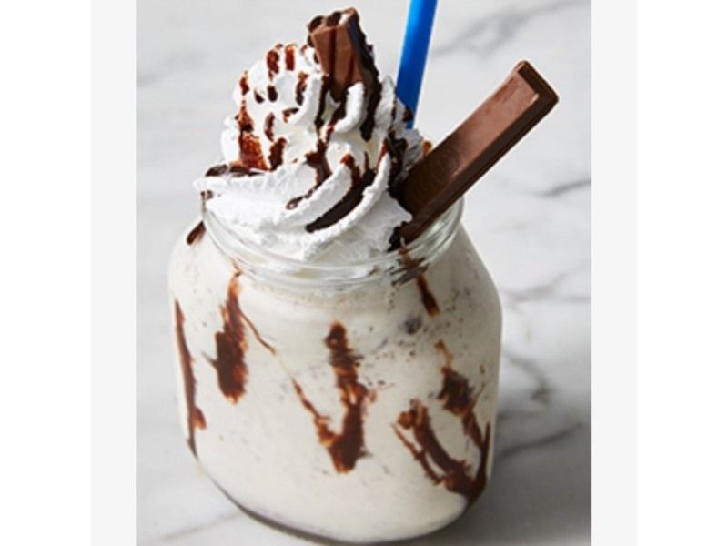 Kitkat Chocolate Milkshake