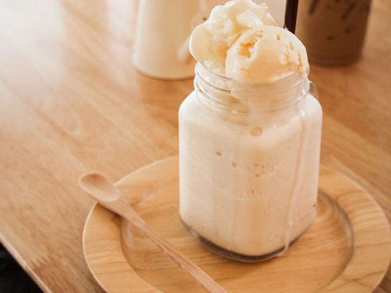 Vanilla Milkshake
