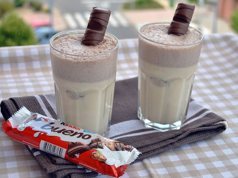 Kinder Bueno Chocolate Milkshake