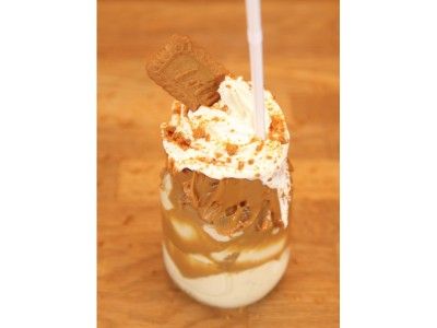 Lotus Milkshake