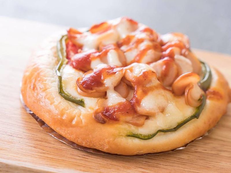 Mini Hot Dog Pizza