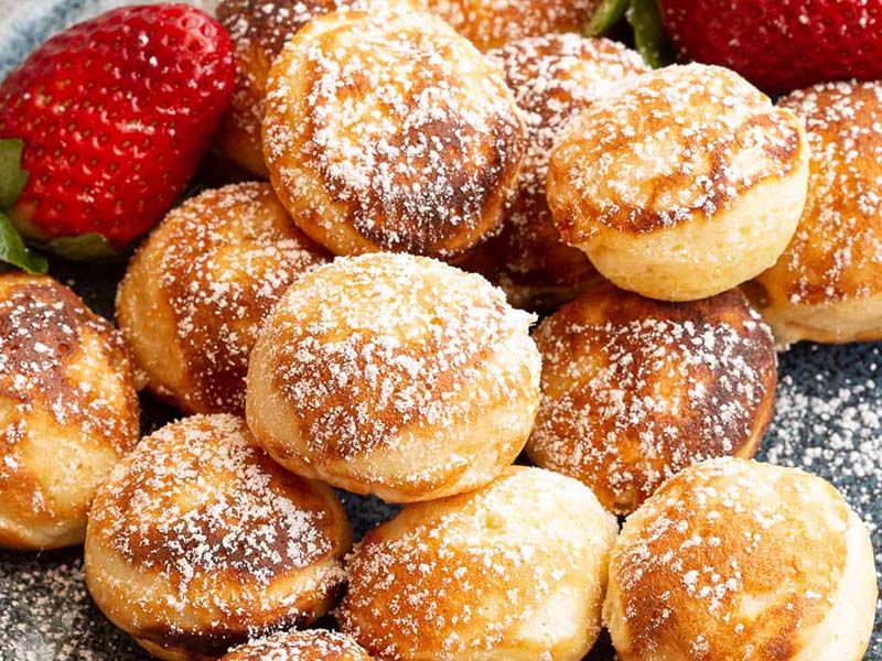 Mini Kinder Stuffed Pancakes