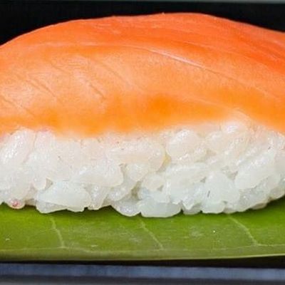 Salmon Nigiri