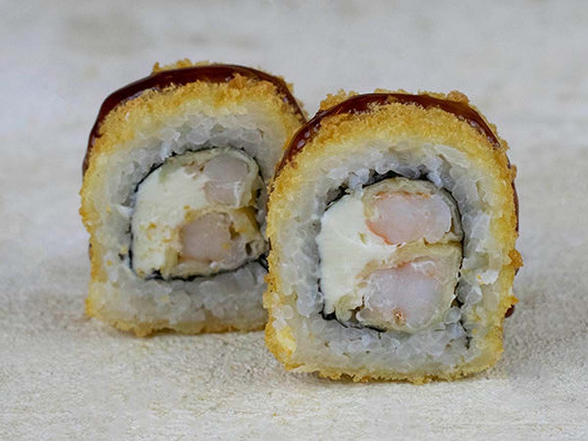 Fried hot shrimp roll