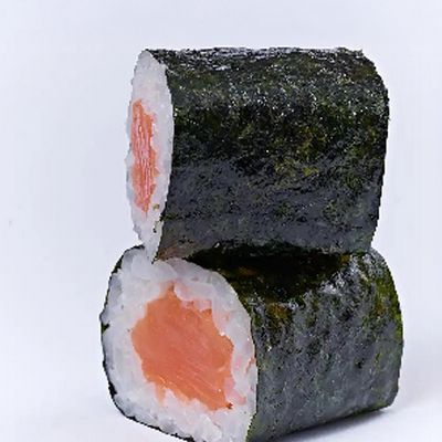 Salmon 6 pieces hosomaki