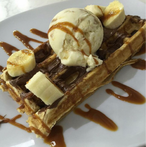 Waffle With Strawberry Ice Cream