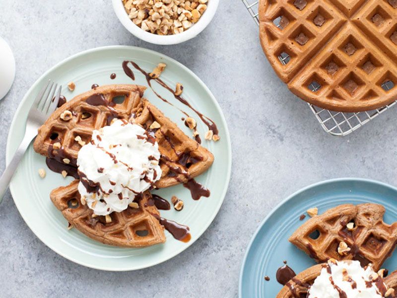 Nutella Chocolate With Ice Cream Waffle