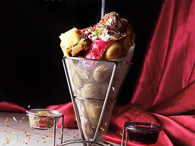 Cheesecake Cono Waffle