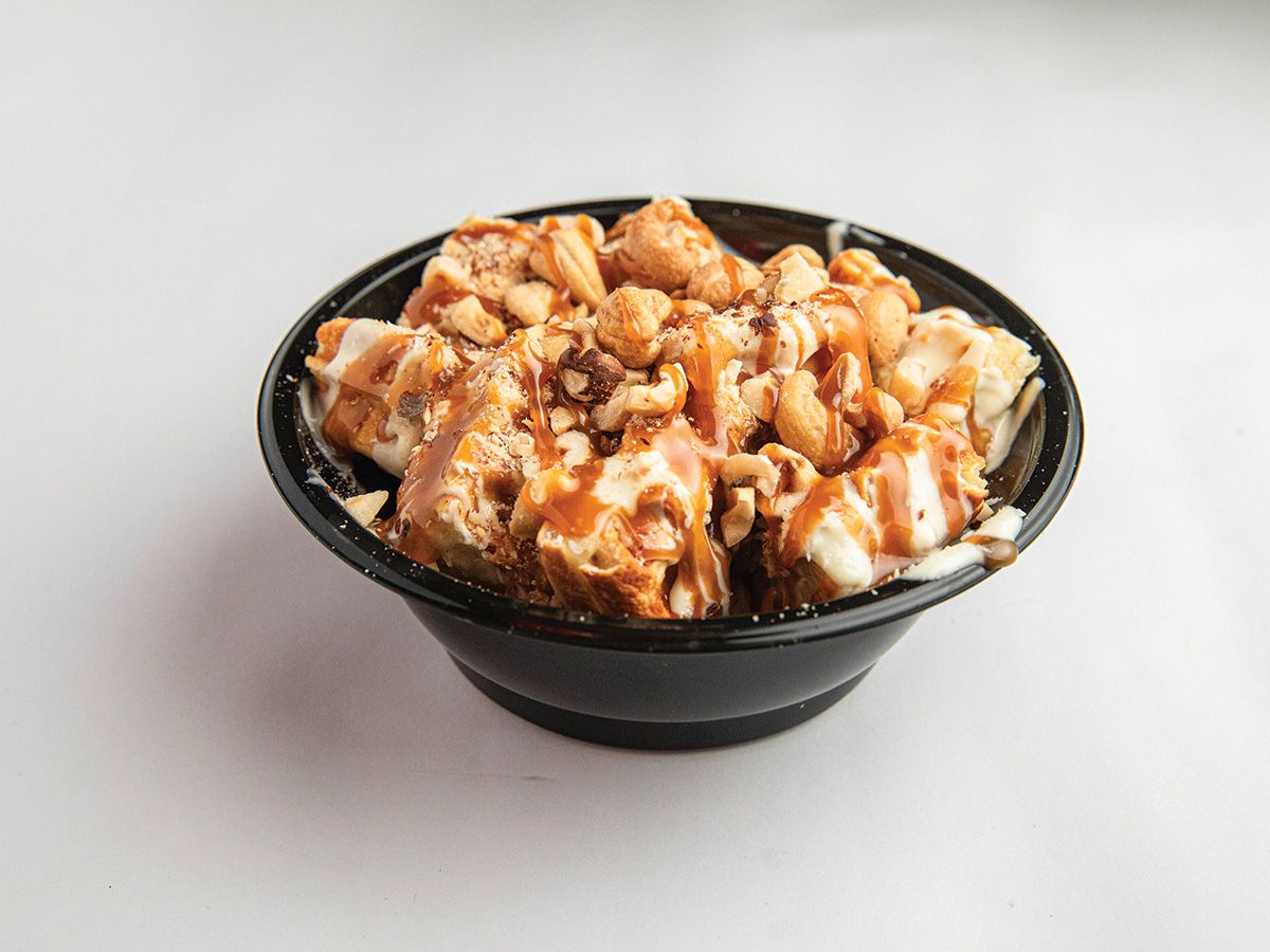 Waffle bites white chocolate with nuts