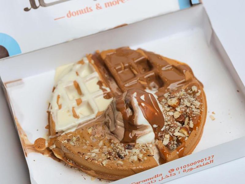 Waffle With Ice Cream And Sauce