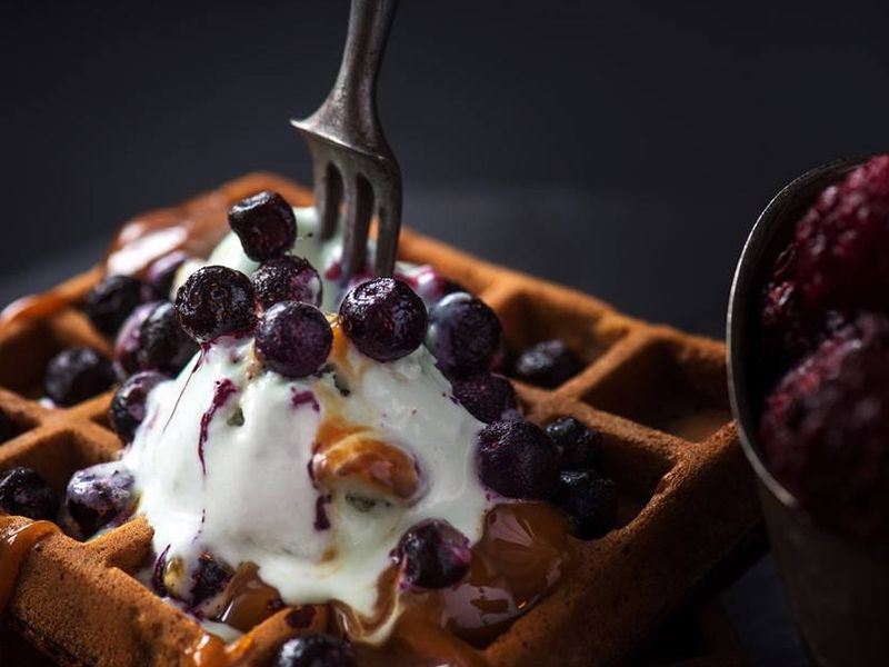 Berries Waffle