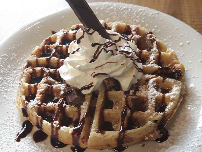 Kitkat Chocolate Waffle