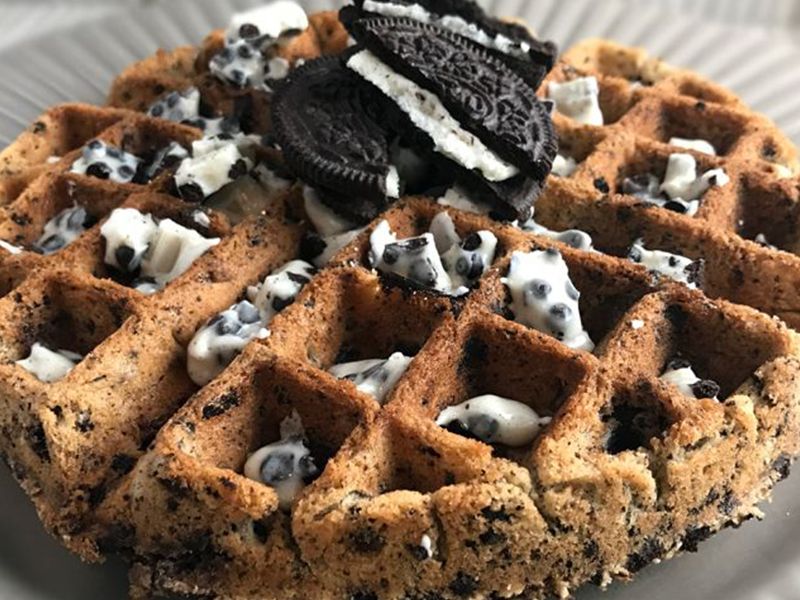 Nutella with Oreo Waffle