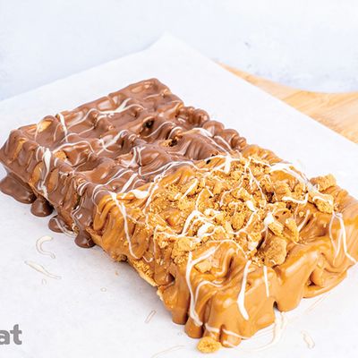 Nutella And Lotus Mix Waffle