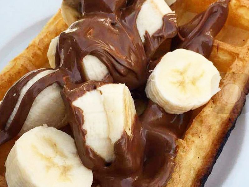 Nutella with Banana Waffle