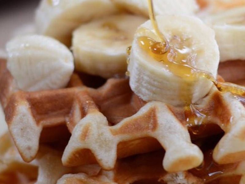 Nutella Chocolate With Banana Waffle