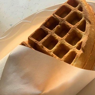 caramel waffle wich