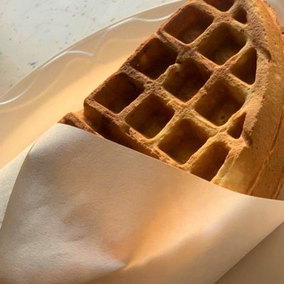 white chocolate waffle wich