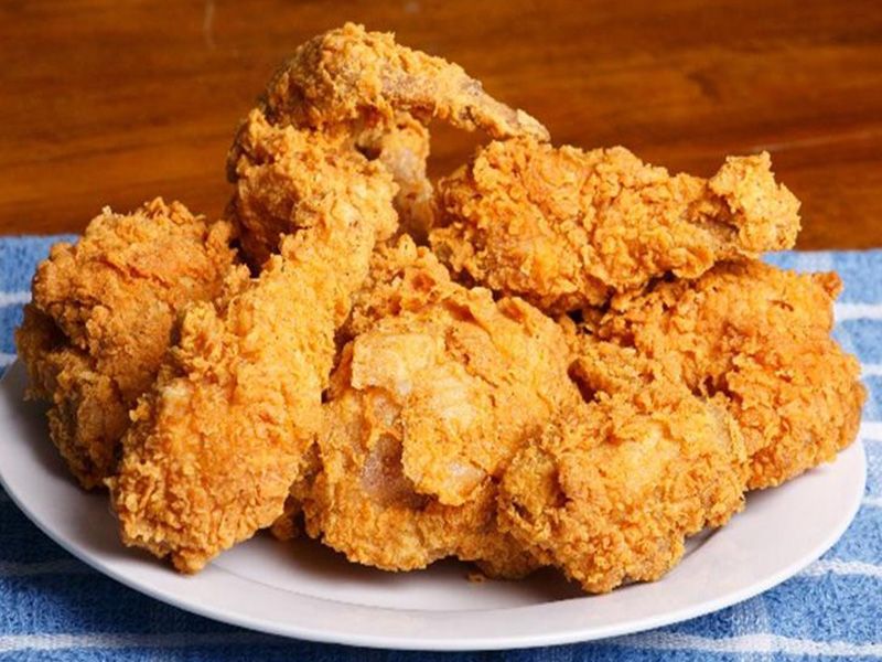 9 Piece Family Broasted Meal