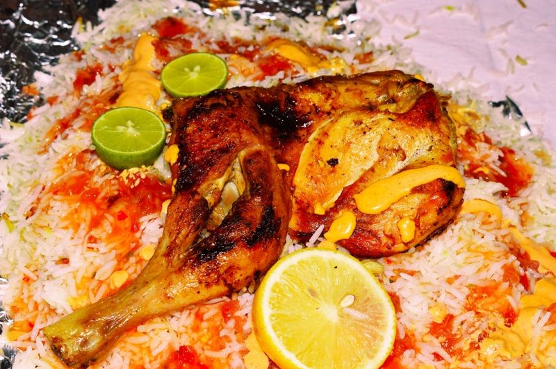 Quarter Chicken Mandi With Rice Meal