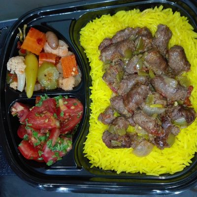 وجبة أرز بالسجق