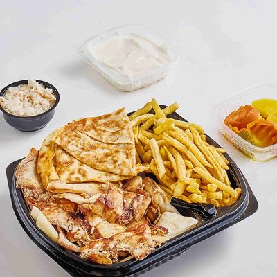 A quarter kilo of chicken shawarma