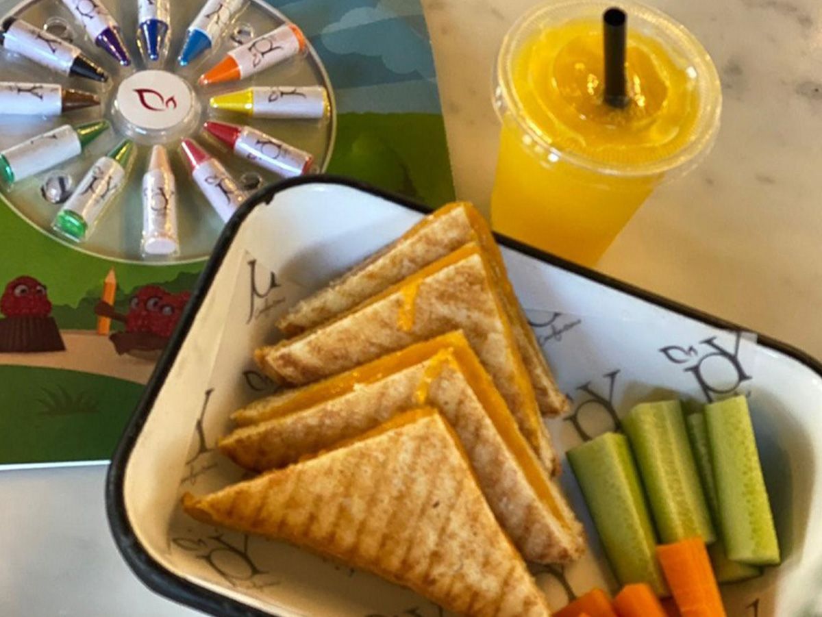 Cheddar Cheese Sandwich Meal
