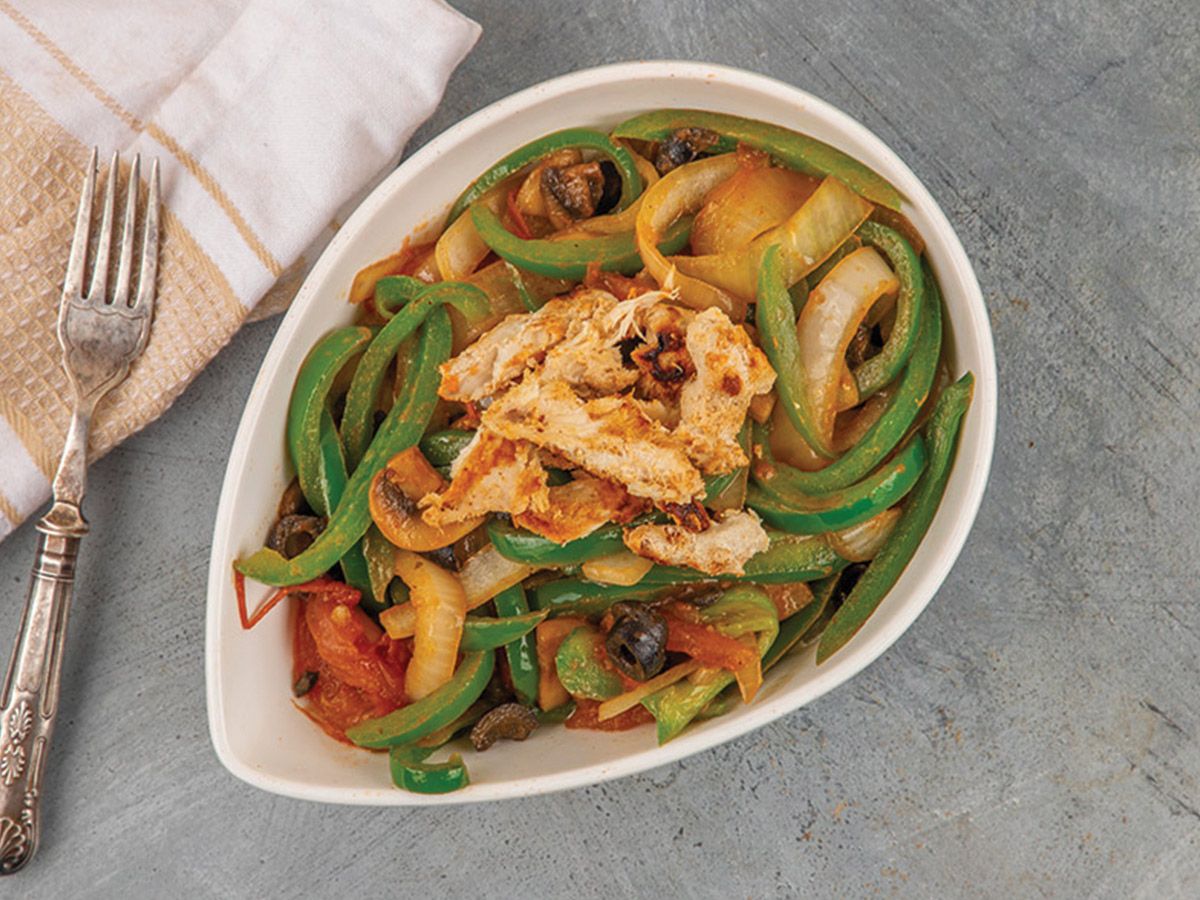 Chicken fajita meal with mozzarella